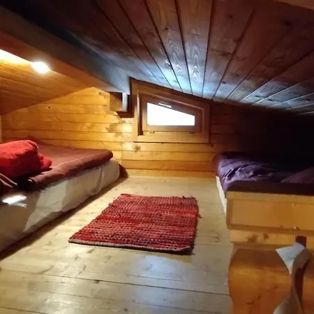 Kleine Gemuetliche Holzhuette Alleinlage - Wlan Bis 5 Personen Saalfelden