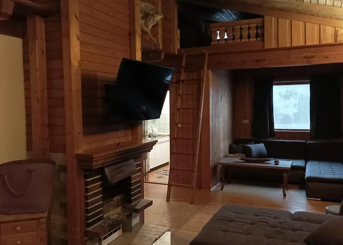 Kleine Gemuetliche Holzhuette Alleinlage - Wlan Bis 5 Personen *